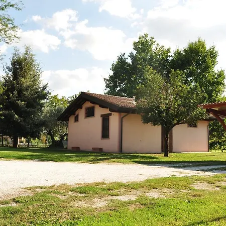 La Casina Sul Sandalo בית נופש *